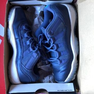 Air Jordan 11 Retro Low GG